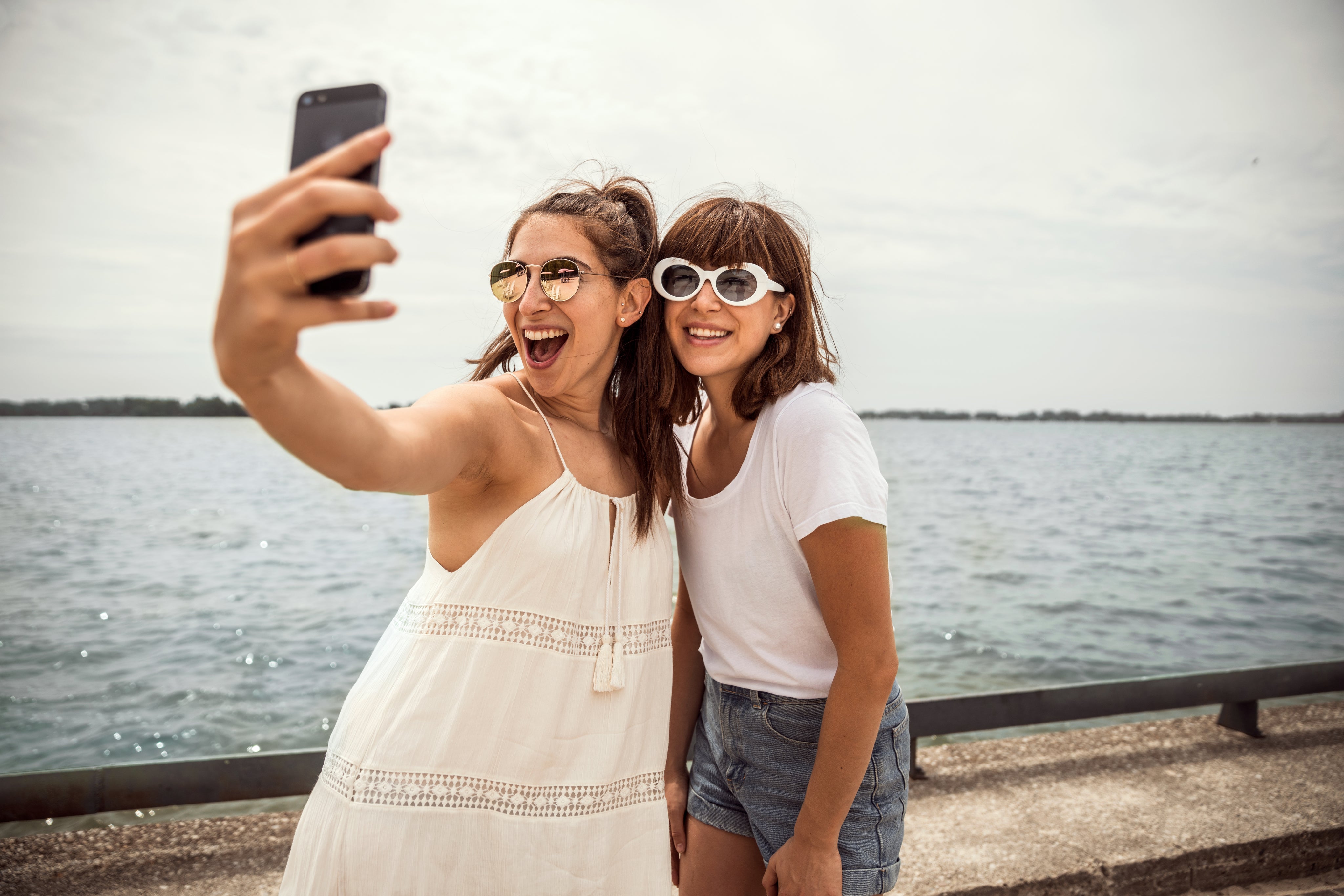 files/beach-boardwalk-selfie.jpg